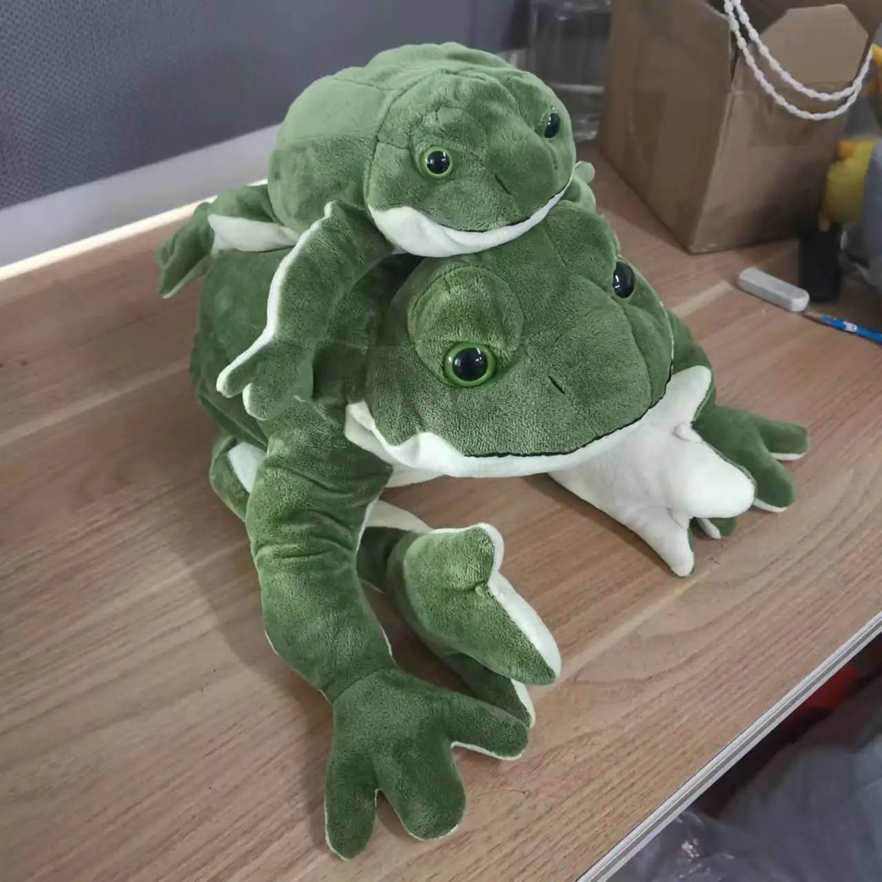 Giant Frog Stuffed Animal Soft Plush Toy
